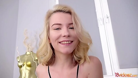 Teeny Nail & Screaming Orgasm With Polly White