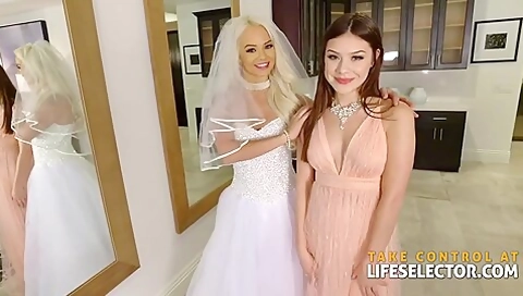 Elsa Jean, Winter Jade And Emily Willis - Seductive And Brunette Clip