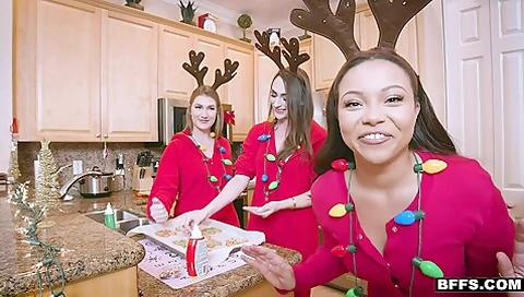 Santa Fucks All His Helpers - Pov Cosplay Xmas