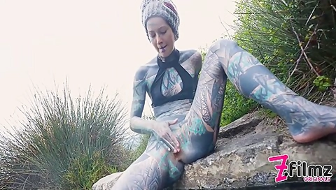 Tattooed Anuskatzz Gets Ass Fucked In Public Outdoor